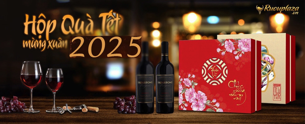 Hộp quà tết 2025